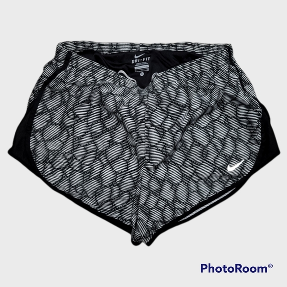 Nike dri fit shorts - Picture 1 of 1